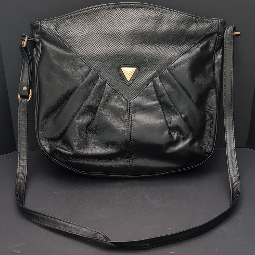 Z.K Leather Goods Woman's Vintage Black Crossbody Bag.